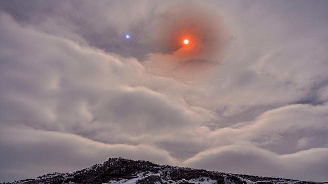 Artist’s impression of K2-288 B b: VIEW 1 · ON THE SURFACE